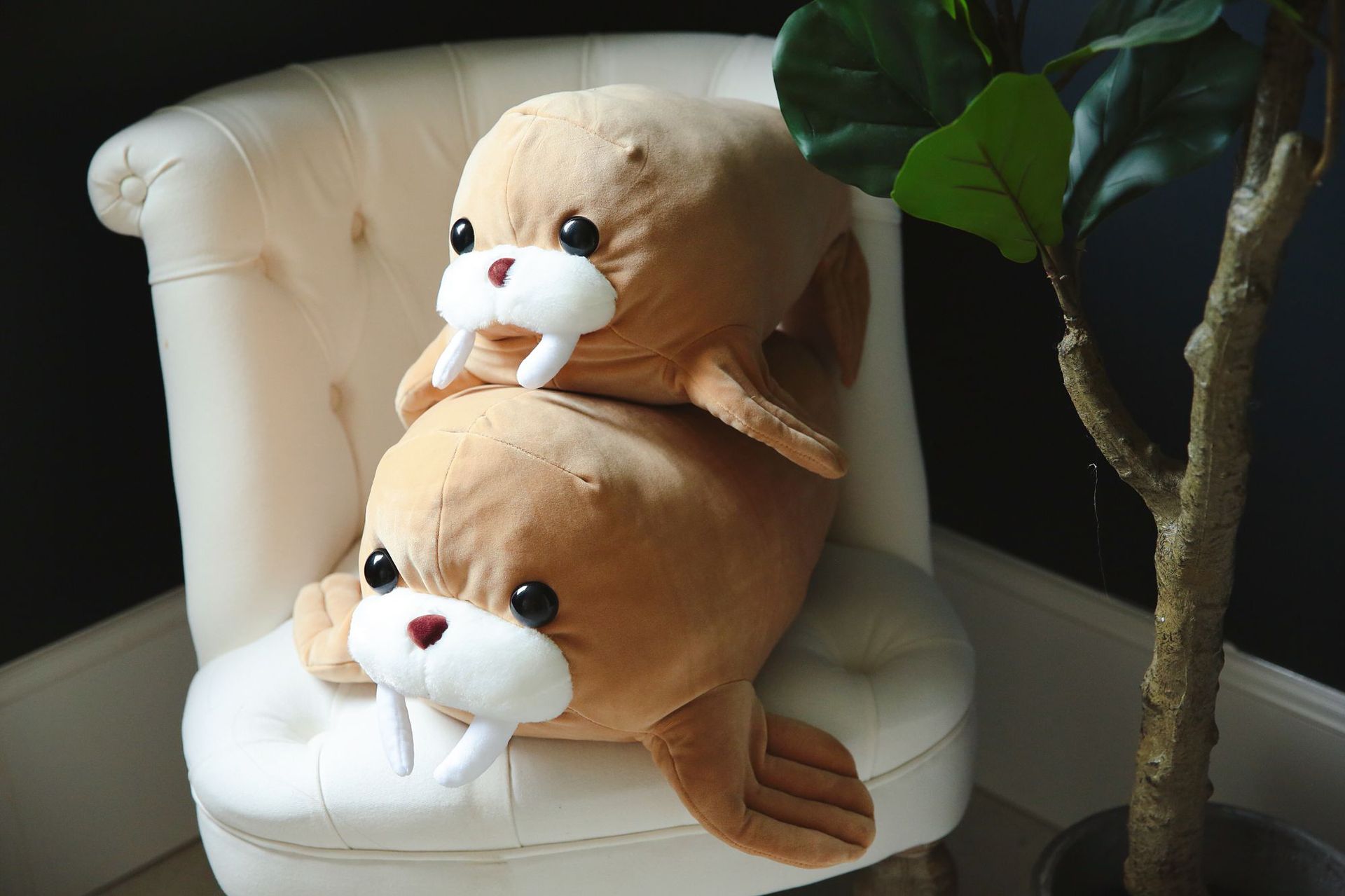 45cm Very cute Simulation animal seal stuffed plush toy Lying down sea lion dolphin doll Car Sofa Bed Sleep Hold pillow gift