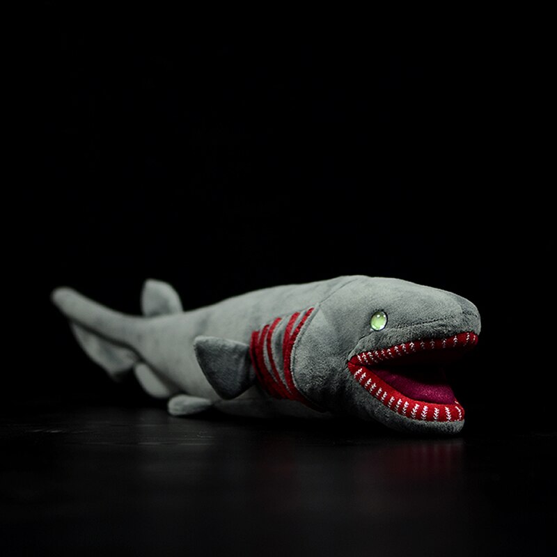 Ferocious Gray Frilled Shark Figurine Simulation Chlamydoselachus Anguineus Doll Hexanchiformes Sea Animal Plush Toy Kids Gift