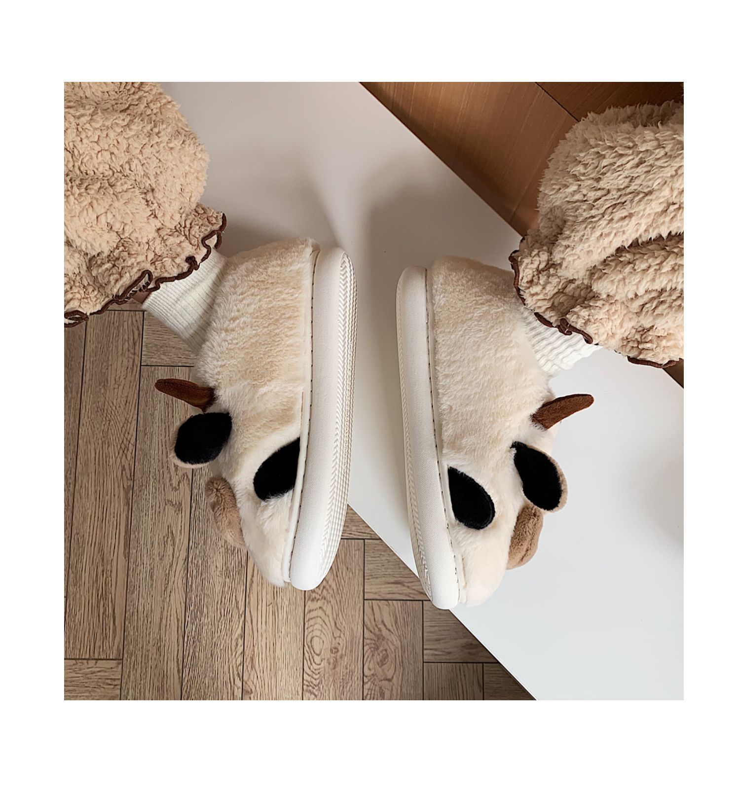 Soft Cute Girly Heart All-inclusive with Cow Cotton Slippers Women Winter Non-slip Warm Home Shoes