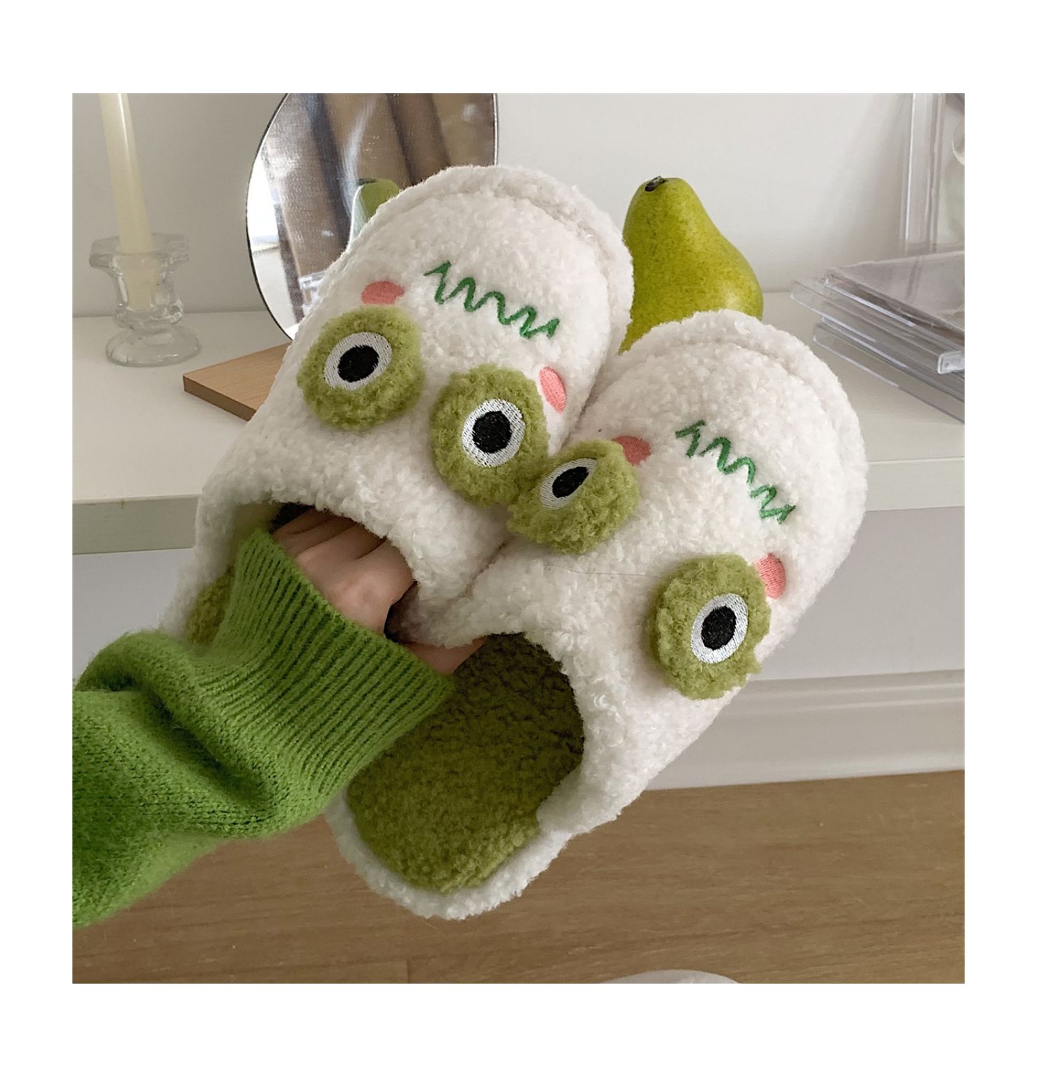 New girl heart cotton slippers female autumn and winter cartoon cute frog knot plush non-slip indoor confinement shoes household