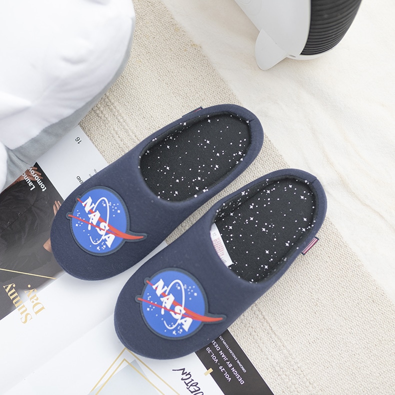 Shoes Men Home Slippers Winter House Slipper Plush Man Shoes Indoor Cotton Slipper Man Superhero Indoor Warm Chinelo