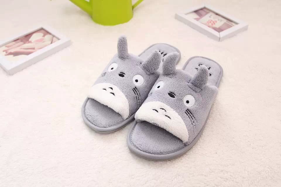 cute Totoro Cartoon Plush Winter slipper Couple Children's Lovely Home Chinchillas Non-slip Bedroom Warm Totoro Slippers Shoes