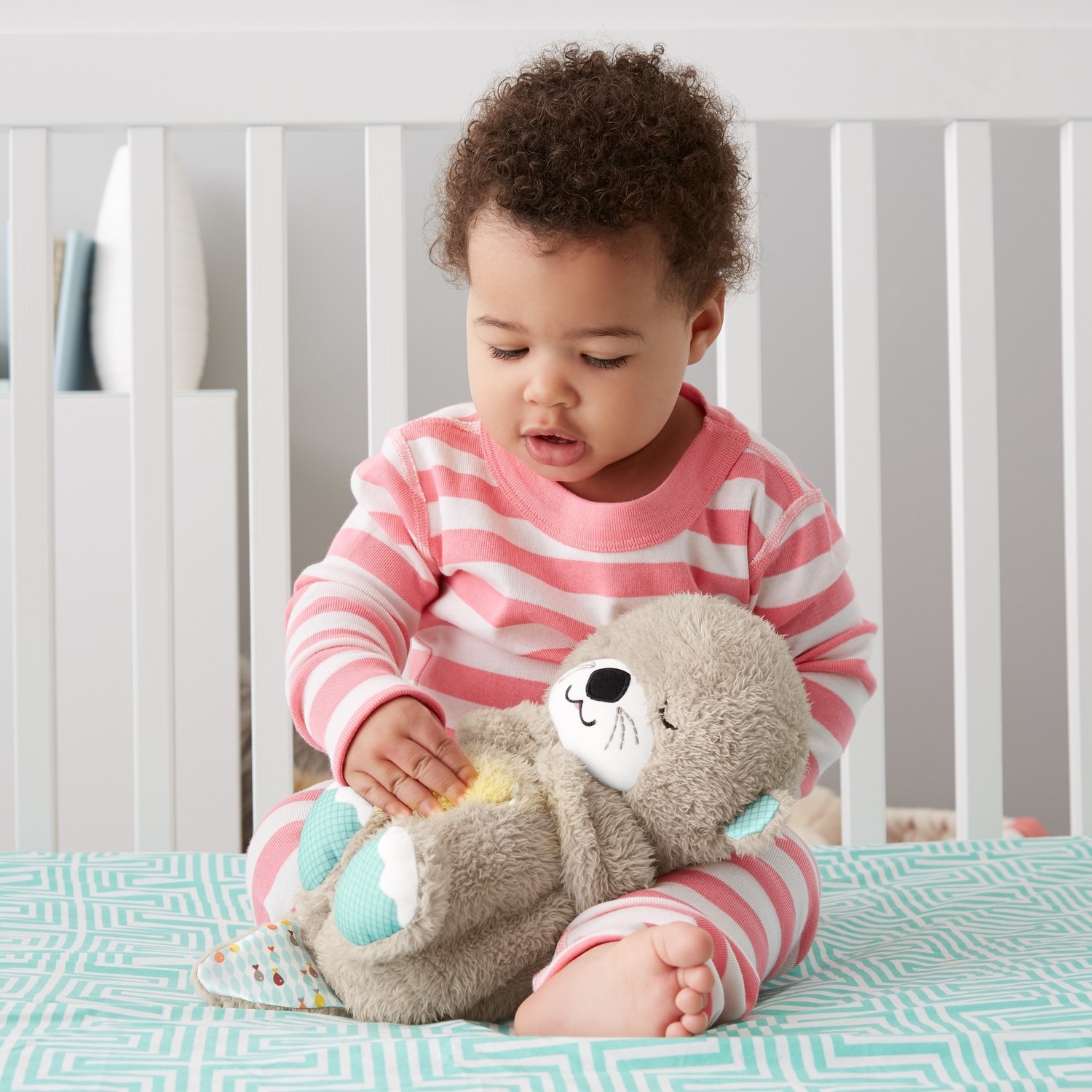 Fisher-Price Sleep and Playmate Otter, Musical Stuffed Baby Toy nimal, Plush, Sleep, friends, Fun, comfortable Babies