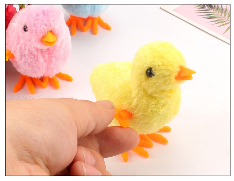 Wind Up Plush Jumping Chicken Hopping Funny Small Bird Toy Clockwork Chick for Kids Baby Toys Gift Popular Random Color