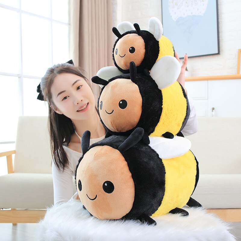 Fluffy Fuzzy Stuffed Fly Insect Pillow Back Cushion Cute Bumble Bee and Ladybug Plush Toys Popular Soft Dolls Gifts for Kids