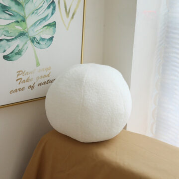 26cm Nordic Ball Soft Stuffed Plush Pillow