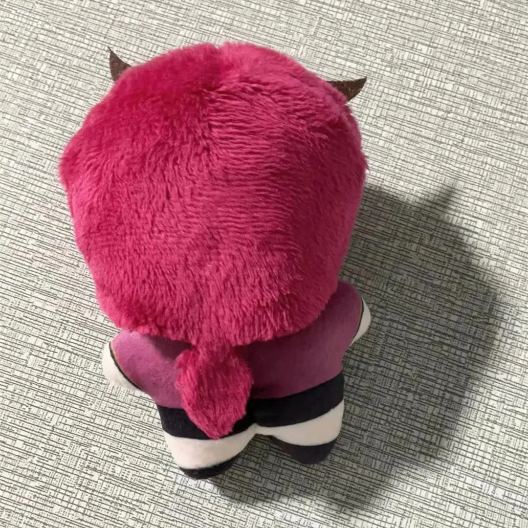 10cm Anime Identity V Fiona Gilman Priestess Plush Pendant 10cm Anime Identity V Fiona Gilman Priestess Plush Pendant