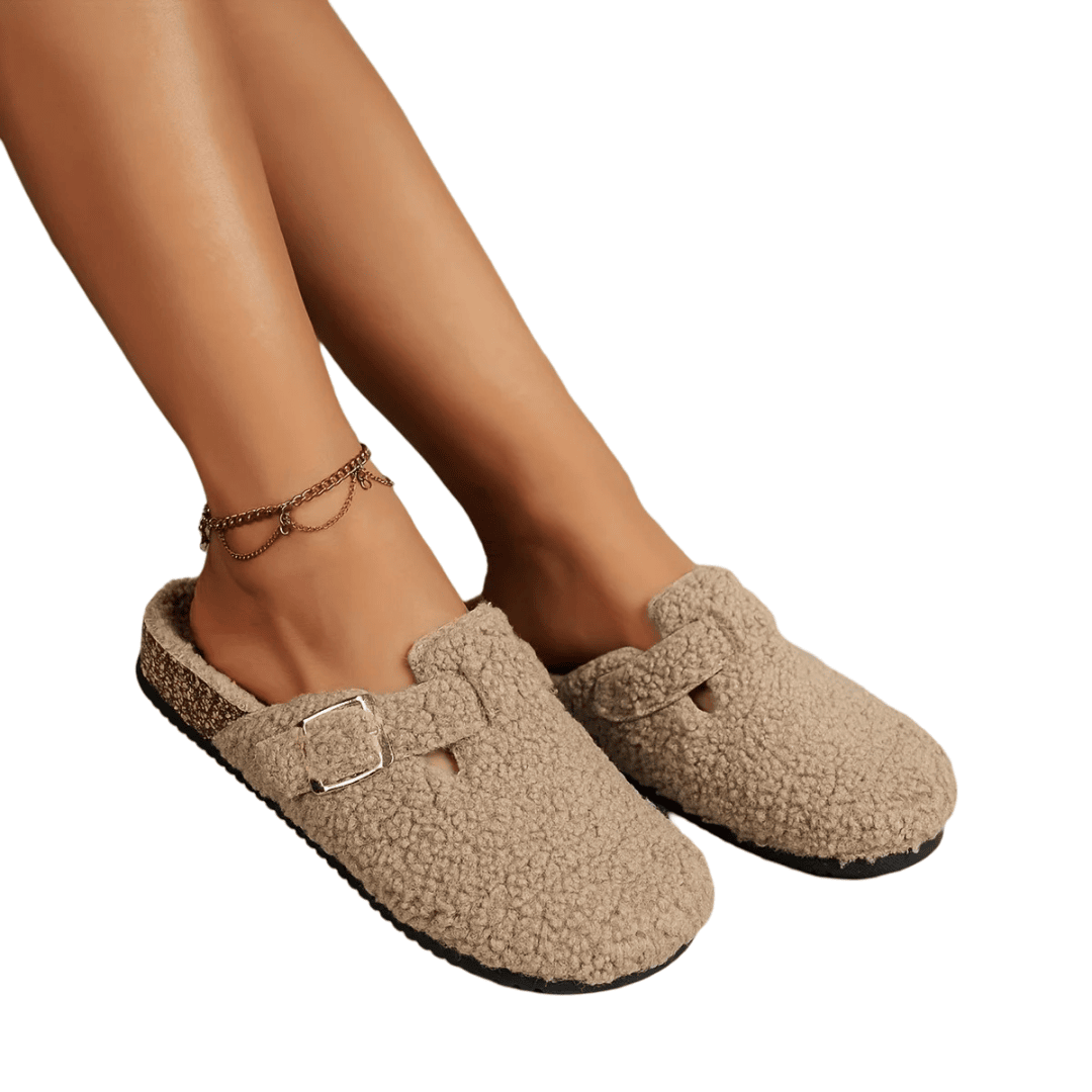 Warm Comfortable Plush Slippers Warm Comfortable Plush Slippers