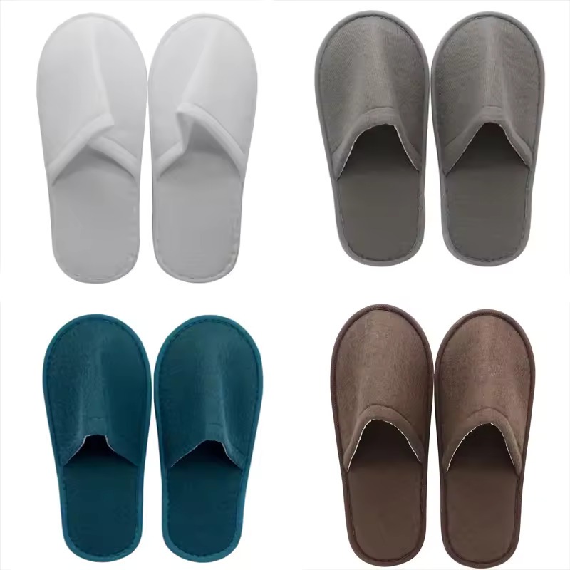 5 Pairs Of Luxurious Plush Slippers 5 Pairs Of Luxurious Plush Slippers