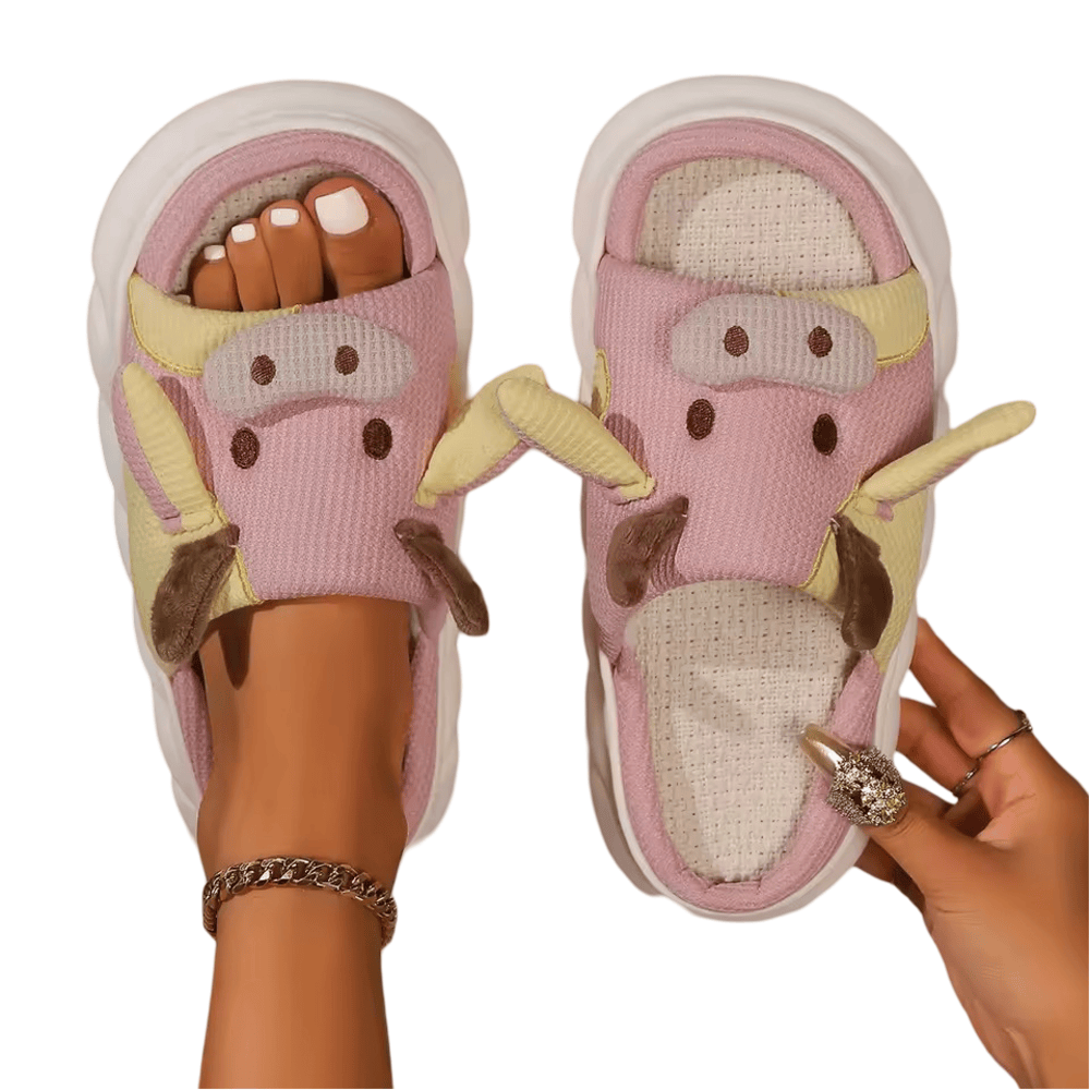Cow Lightweight Soft Plush Slippers